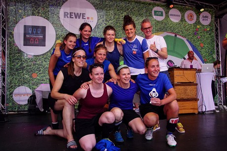 Com Together Cup